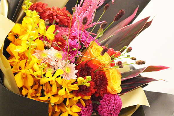 日比谷花壇の花束作りに学ぶ花の選び方・飾り方｜気ままな食卓