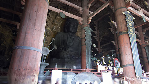 大仏殿の柱